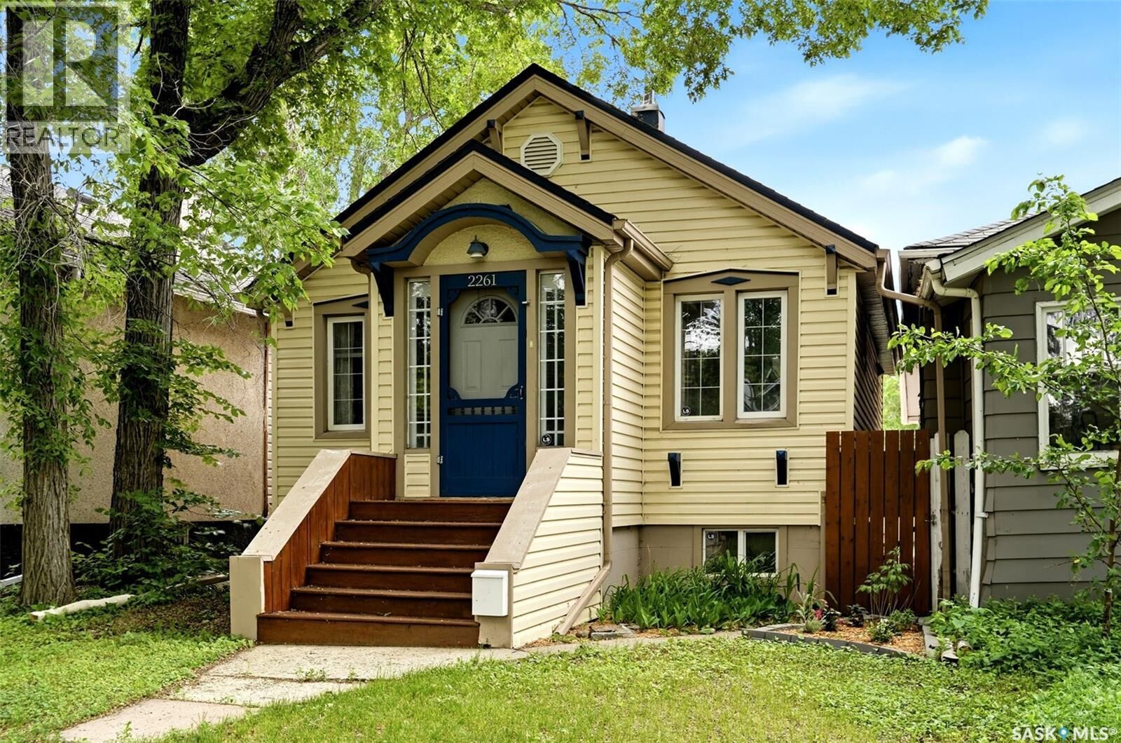 Property Photo:  2261 Winnipeg Street  SK S4P 1H2 