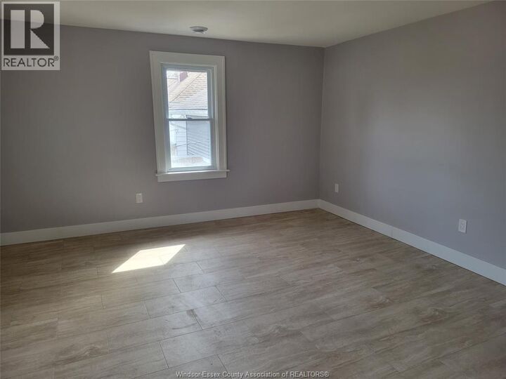 Property Photo:  1524 Lincoln Upper  ON N8Y 2J4 