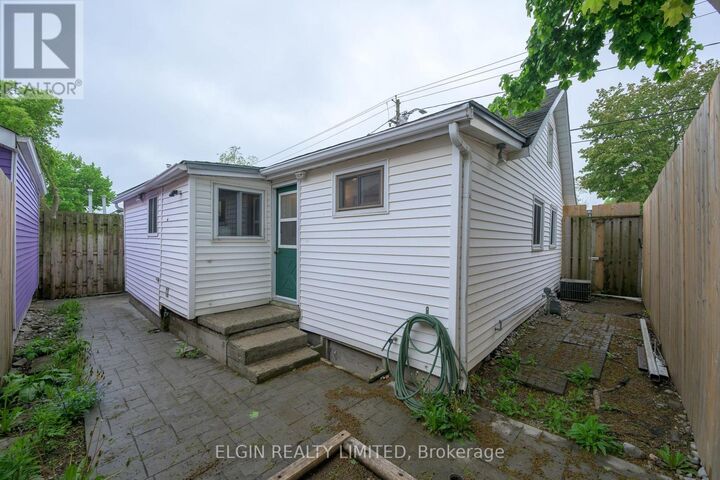 Property Photo:  159 William Street  ON N5L 1C7 