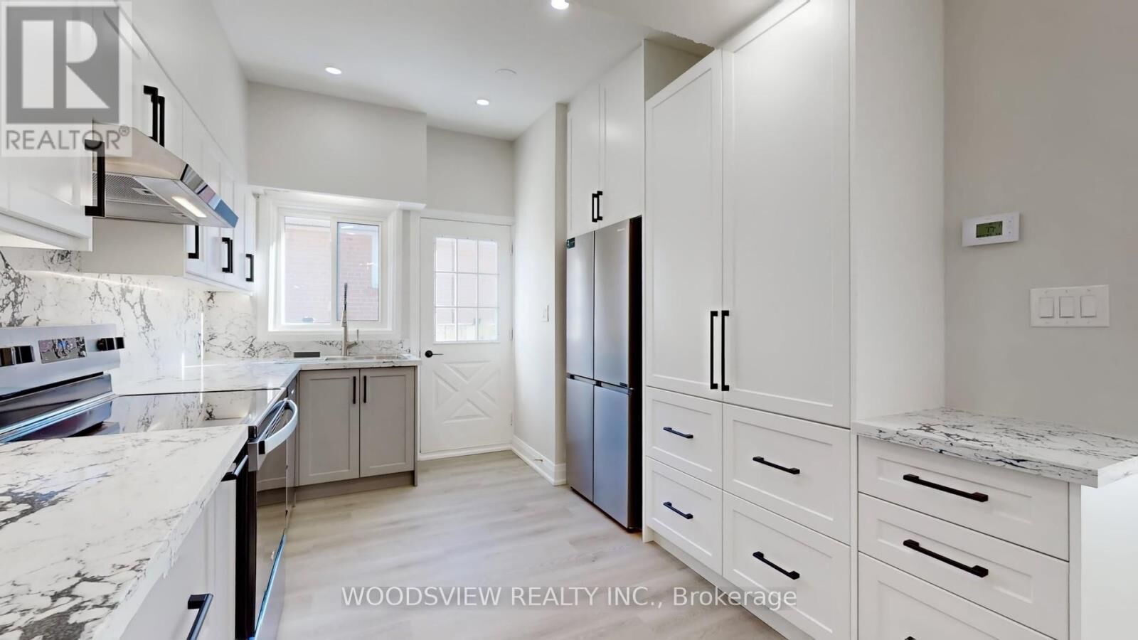 Property Photo:  56 Niantic Crescent Main  ON M3A 2H7 