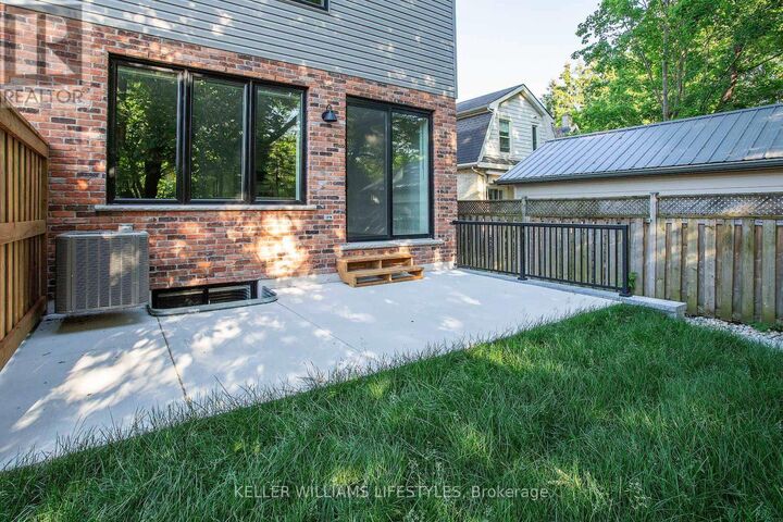 Property Photo:  121 Cathcart Street A  ON N6C 3M2 