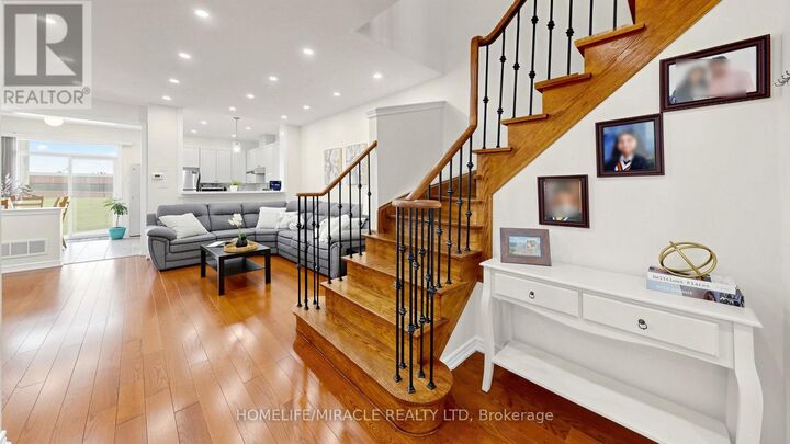 Property Photo:  66 Rocky Point Crescent  ON L6V 4R7 