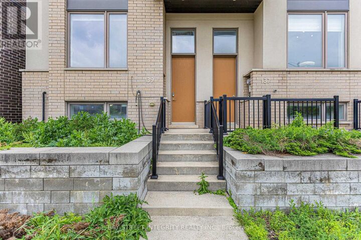 Property Photo:  139 Stanley Greene Boulevard  ON M3K 0A7 