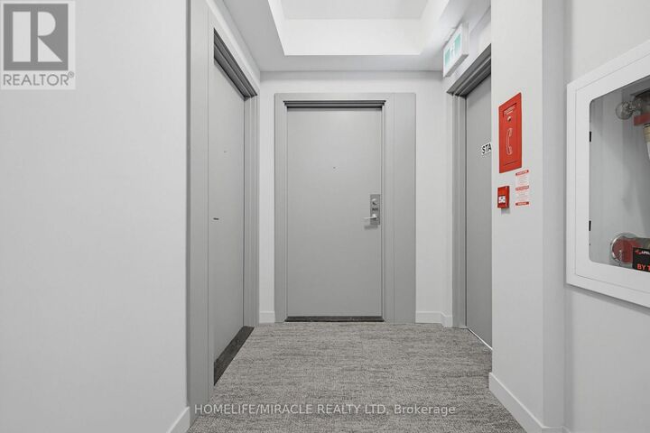 Property Photo:  859 The Queensway 605  ON M8Z 1N8 