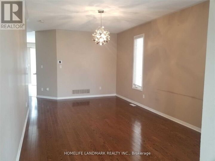 Property Photo:  16 Ainsbury Avenue (Main)  ON L1Z 1R4 