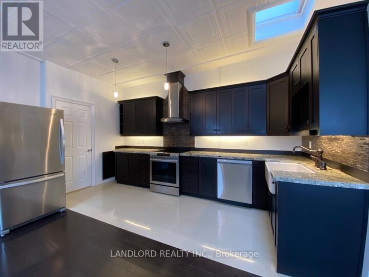 Property Photo: 385 Jane Street Upr. Fr ON M6S 3Z3