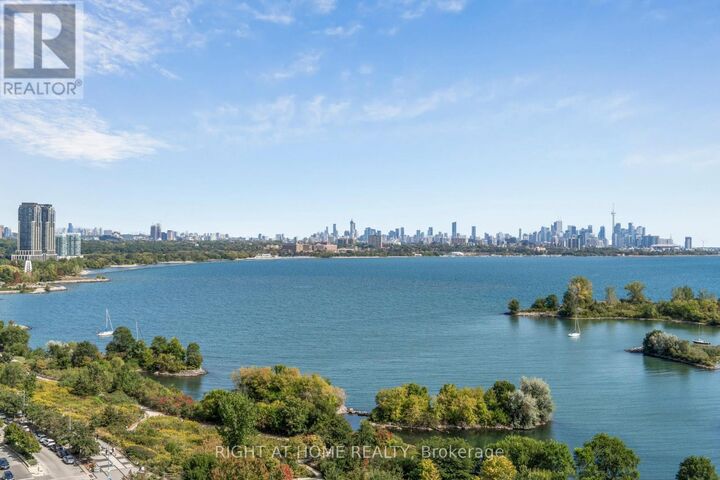 Property Photo:  20 Shore Breeze Drive 1409  ON M8V 0C7 