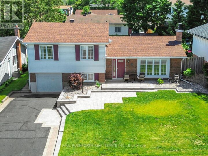 Property Photo:  2189 Emard Crescent  ON K1J 6K5 