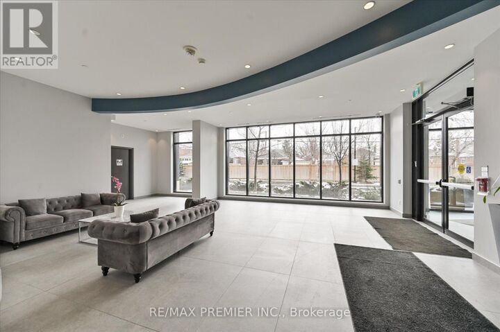 Property Photo:  1401 O'Connor Drive 504  ON M4B 2V5 