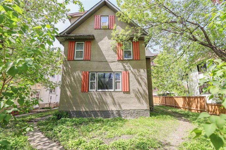 532 Dominion Street — photo 1
