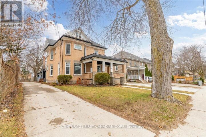 Property Photo: 18 Colborne Street ON N7G 2L9