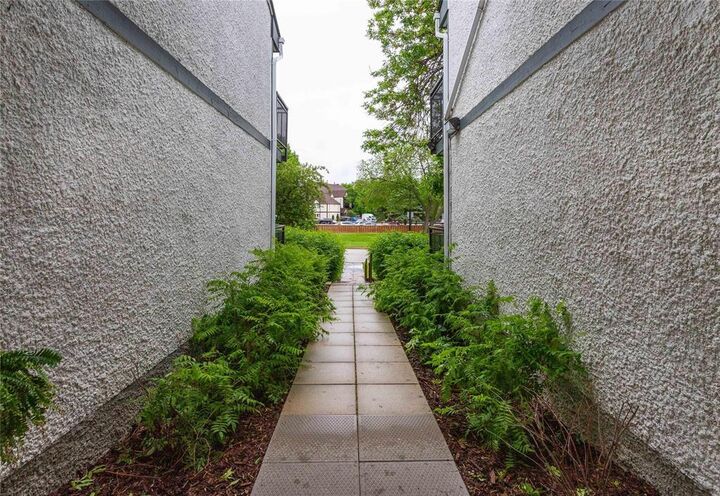 Property Photo: 148 Portsmouth Boulevard MB R3P 1B6