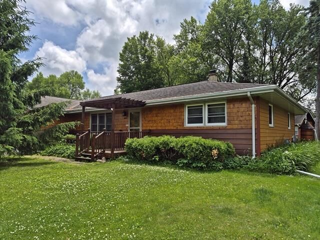 Property Photo: 422 E Forest Street WI 54449