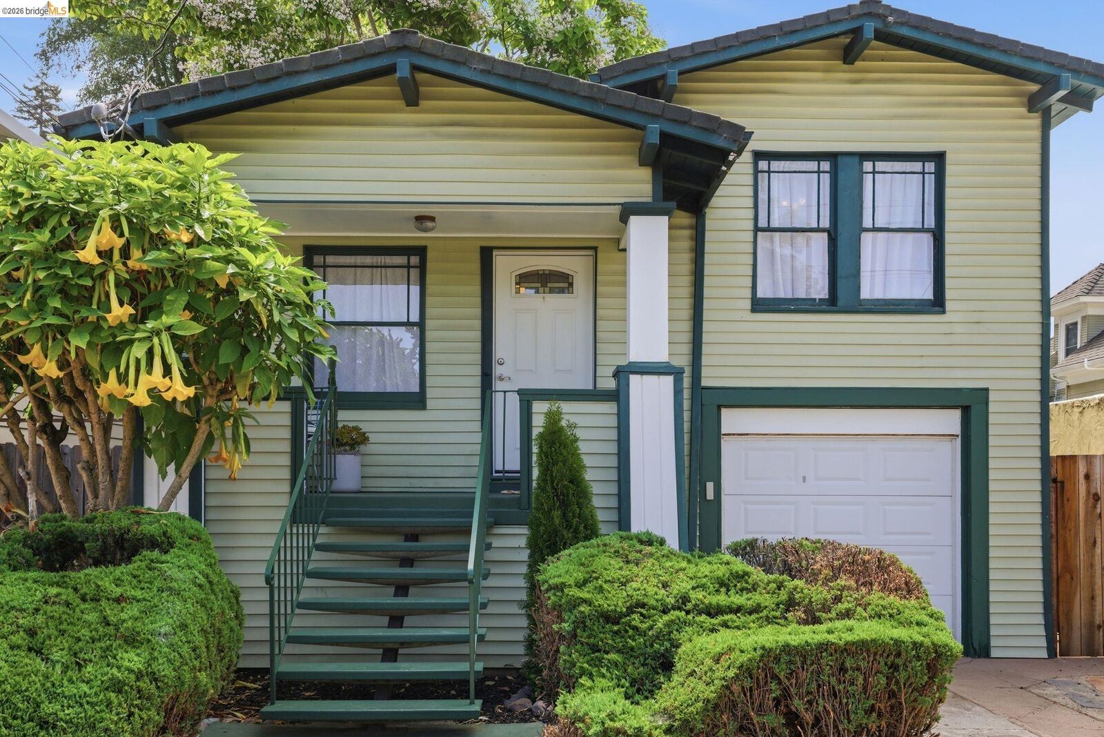 Property Photo: 3118 Champion St. CA 94602
