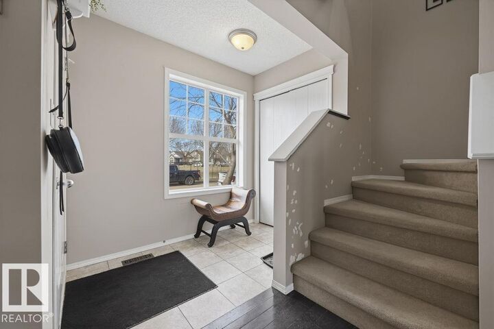 Property Photo: 4618 Turner Square Square NW AB T6R 3H3
