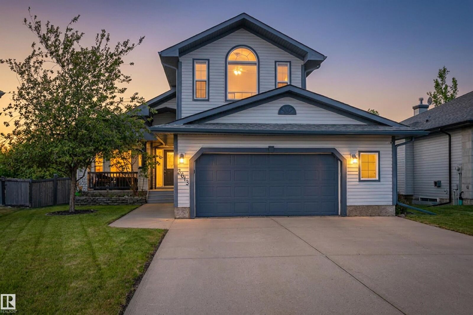 Property Photo:  3613 61 Street  AB T4X 1T5 