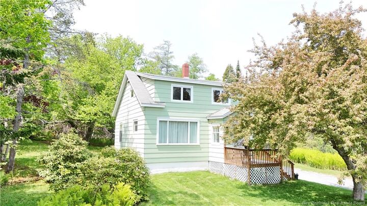 Property Photo:  1178 Lorneville Road  NB E2M 7G7 