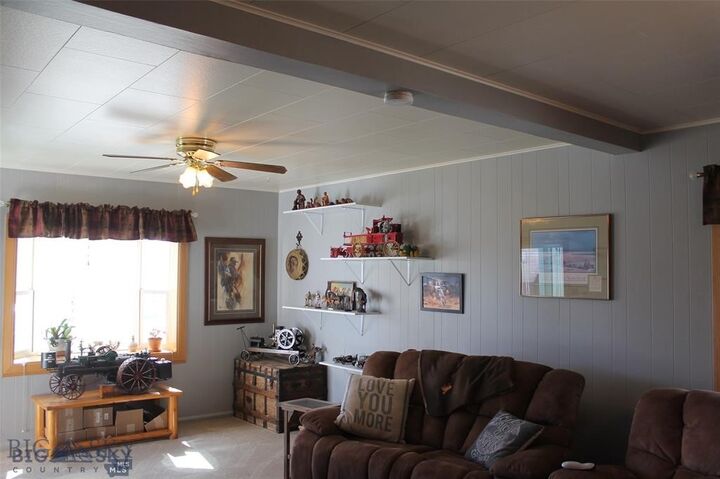 Property Photo: 616 Cedar Street MT 59711