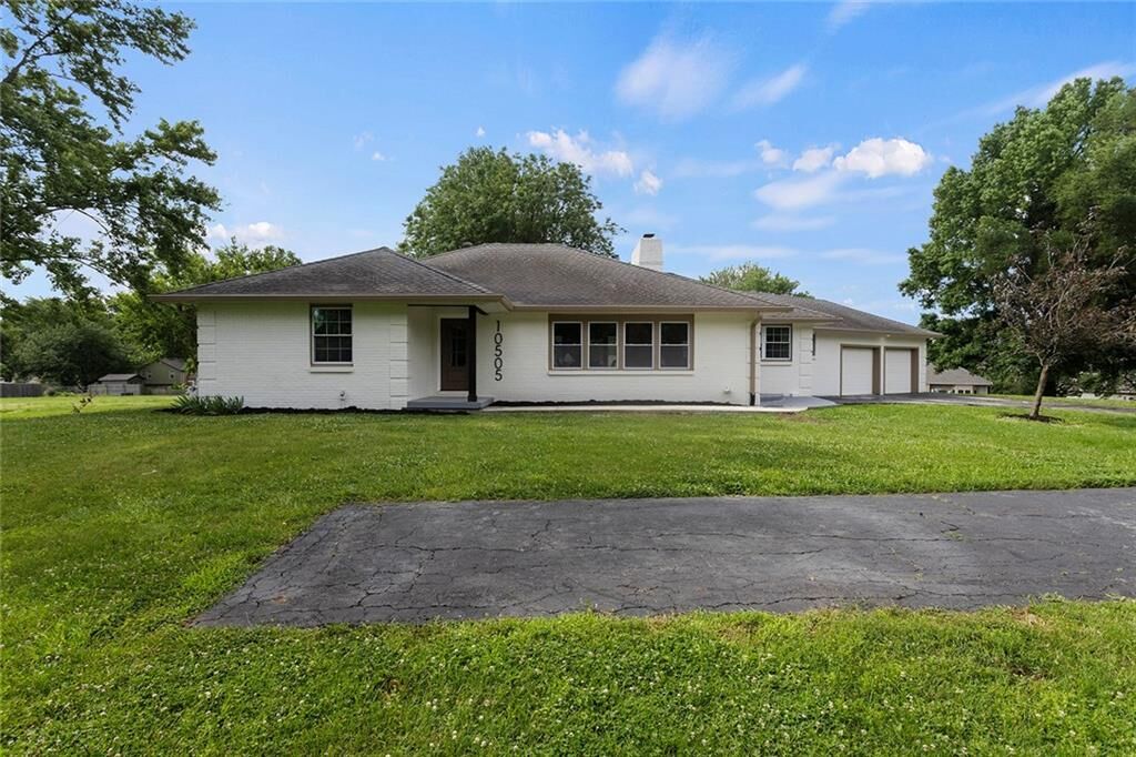 Property Photo:  10505 W 49th Street  KS 66203 
