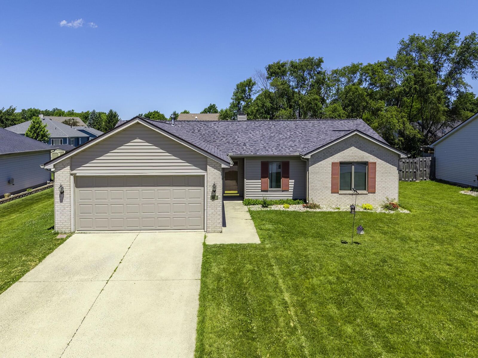 Property Photo:  8015 Cooper Point Run  IN 46835 
