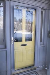 Property Photo:  344 Bushkill Street 2  PA 18042 