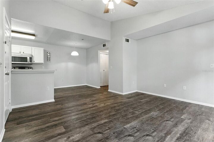Property Photo: 5263 Images Circle 306 FL 34746