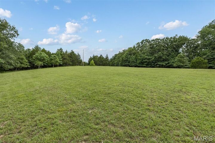 Property Photo: 2506 Meredith Drive MO 63020