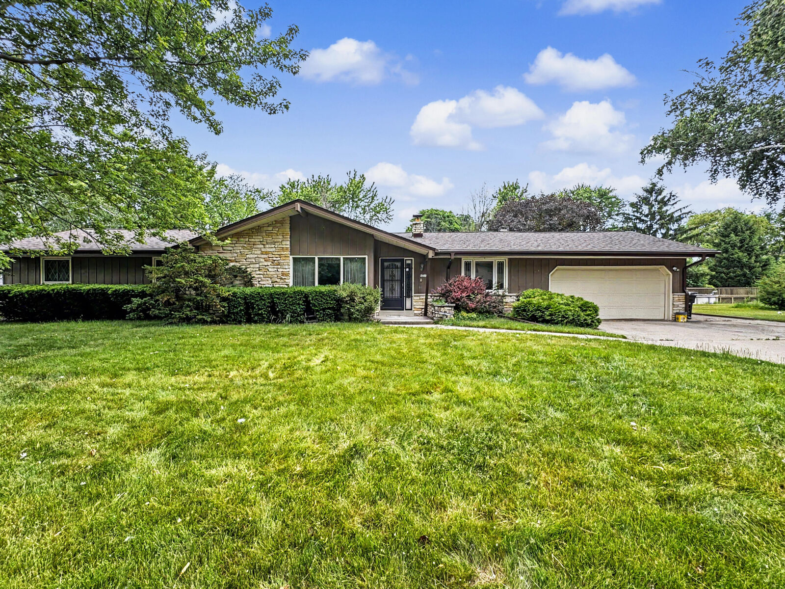 Property Photo: 4500 W Abbott Ave WI 53220