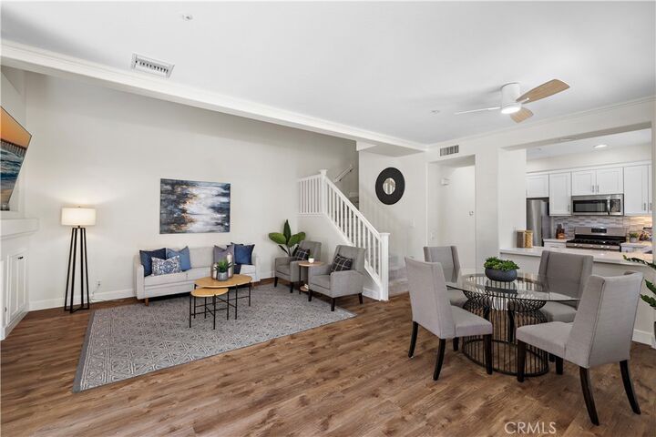 Property Photo:  80 Via Vicini  CA 92688 