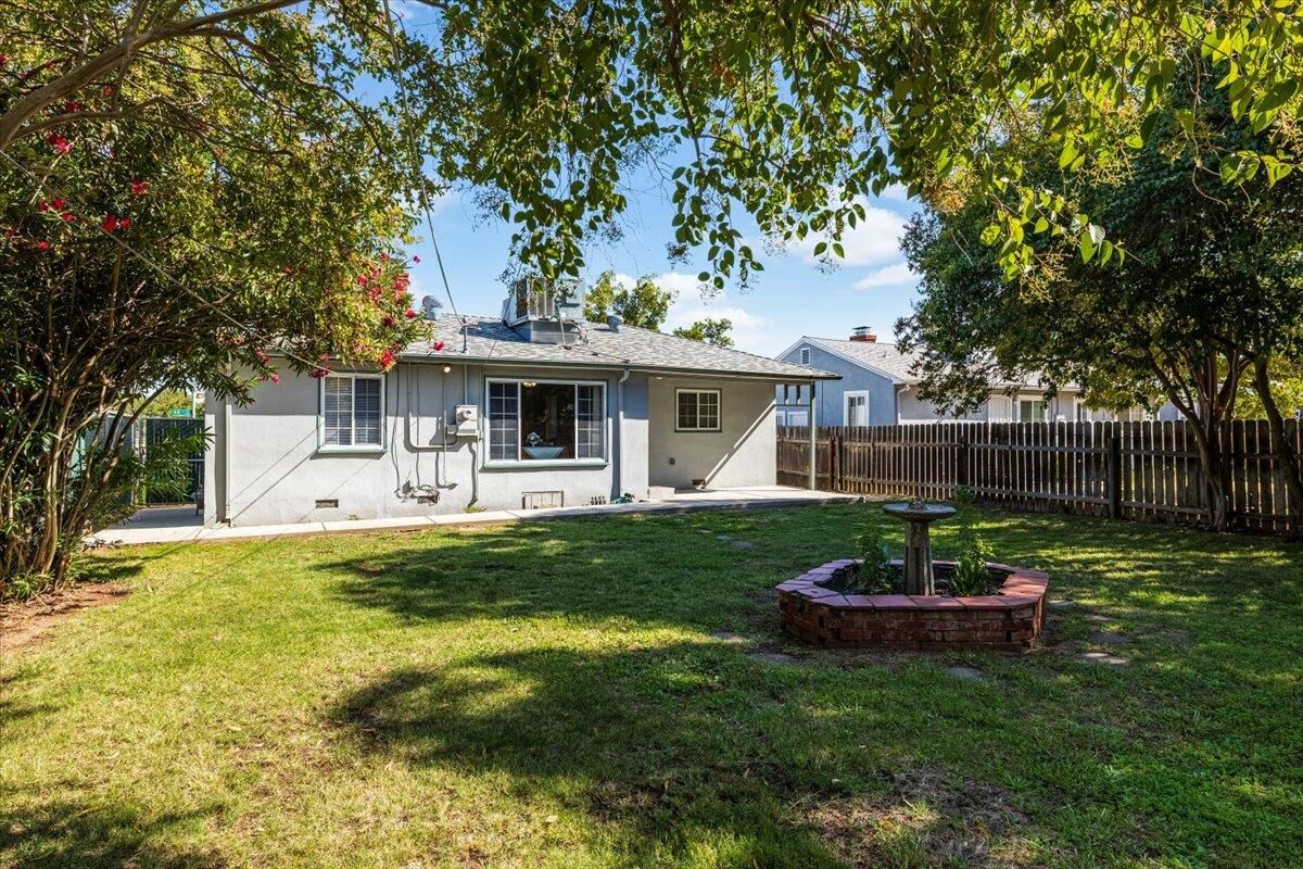 Property Photo:  6280 40th Avenue  CA 95824 