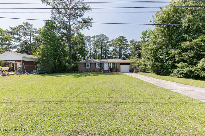 Property Photo: 35 Victoria Road NC 28546