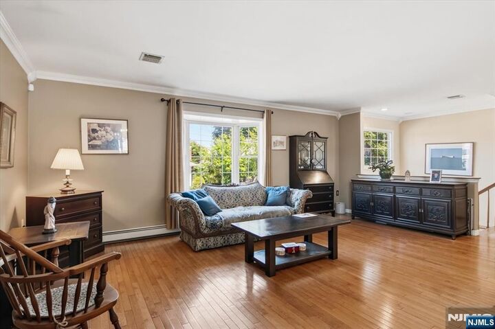 Property Photo:  7 Strickland Avenue  NJ 07424 