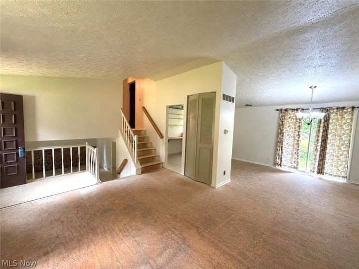Property Photo: 117 Dennis Drive OH 44410