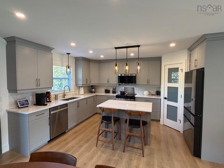 Property Photo:  160 Morning Breeze Drive  NS B0N 1Z0 