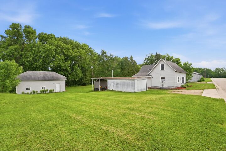 Property Photo:  411 W Main Street  MN 56360 