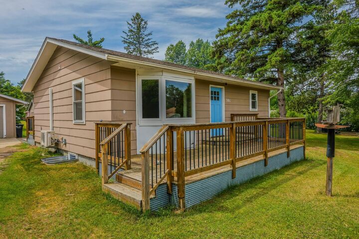 Property Photo:  301 Main Street W  MN 56467 