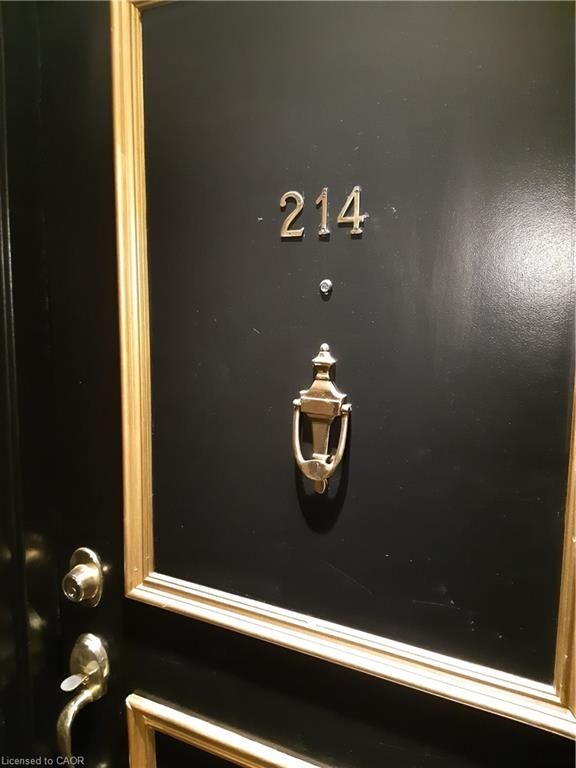 Property Photo:  135 James Street S 214  ON L8P 2Z6 