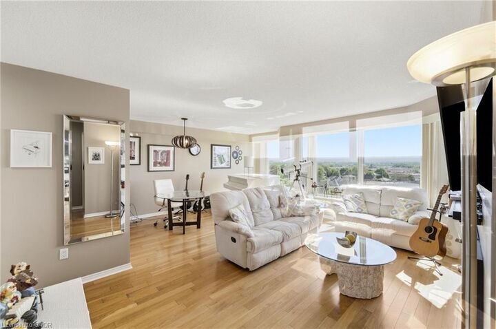 Property Photo:  81 Scott Street 808  ON L2N 7L5 