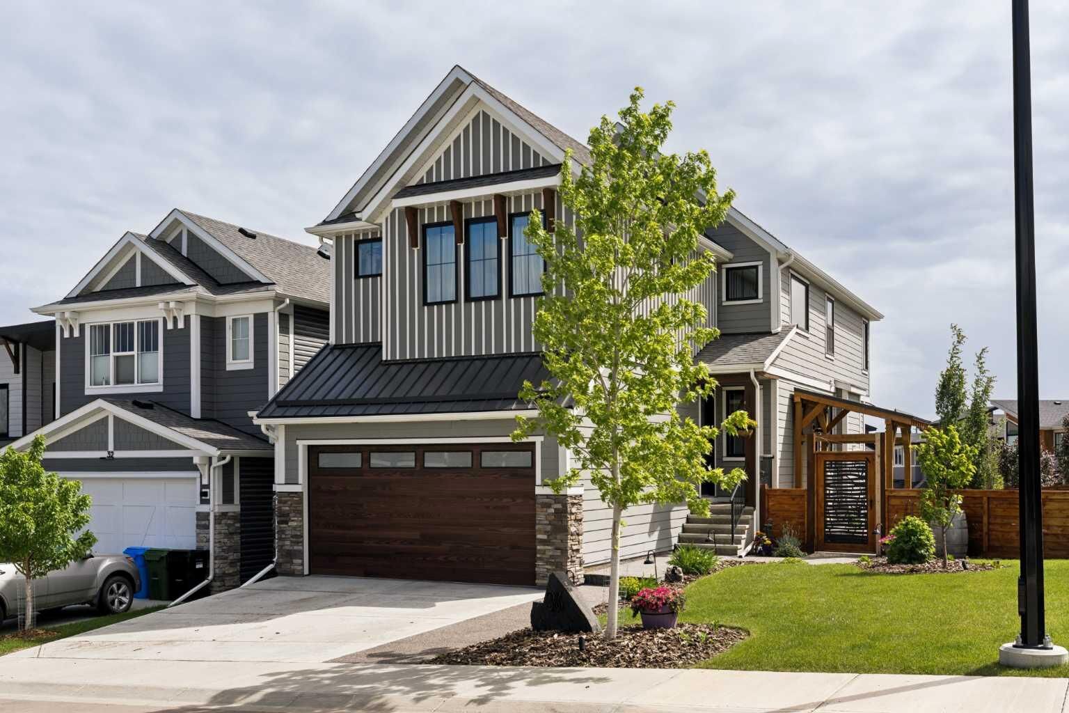 Property Photo: 36 Rowley Rise NW AB T3L 0G8