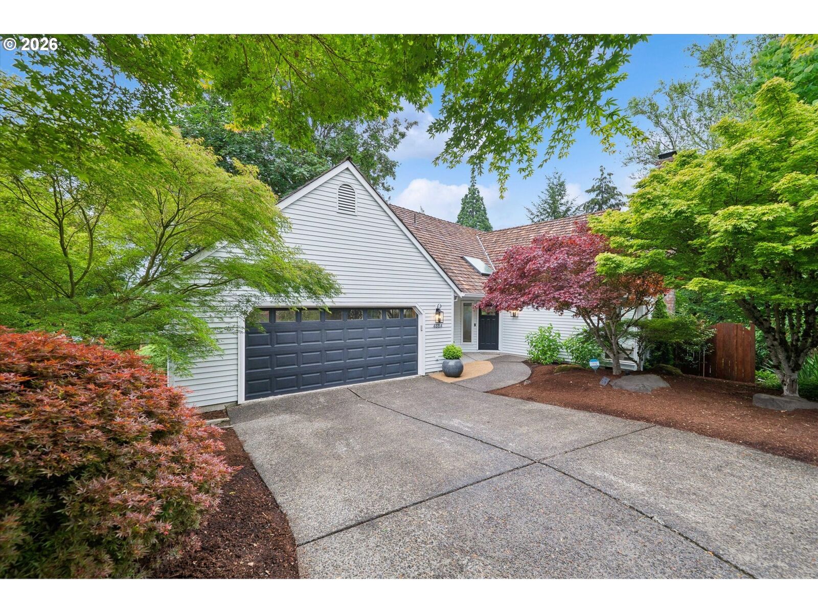 Property Photo:  4684 SW Flower Pl  OR 97221 