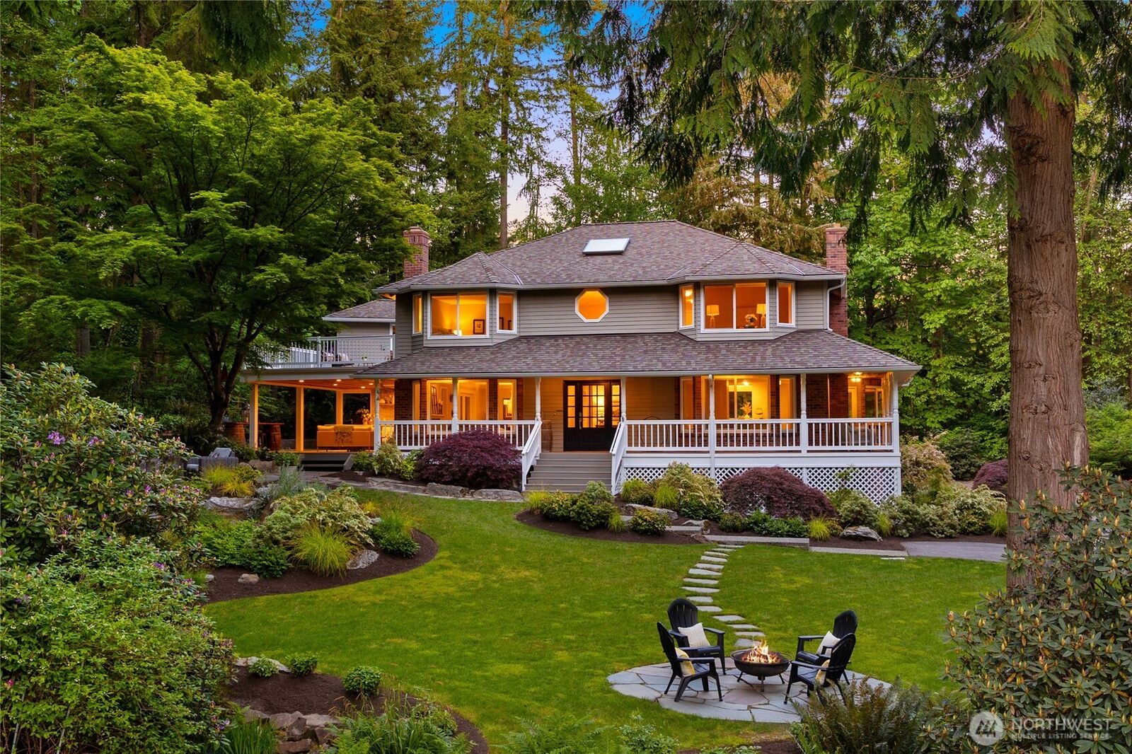 Property Photo: 14160 171st Avenue NE WA 98072