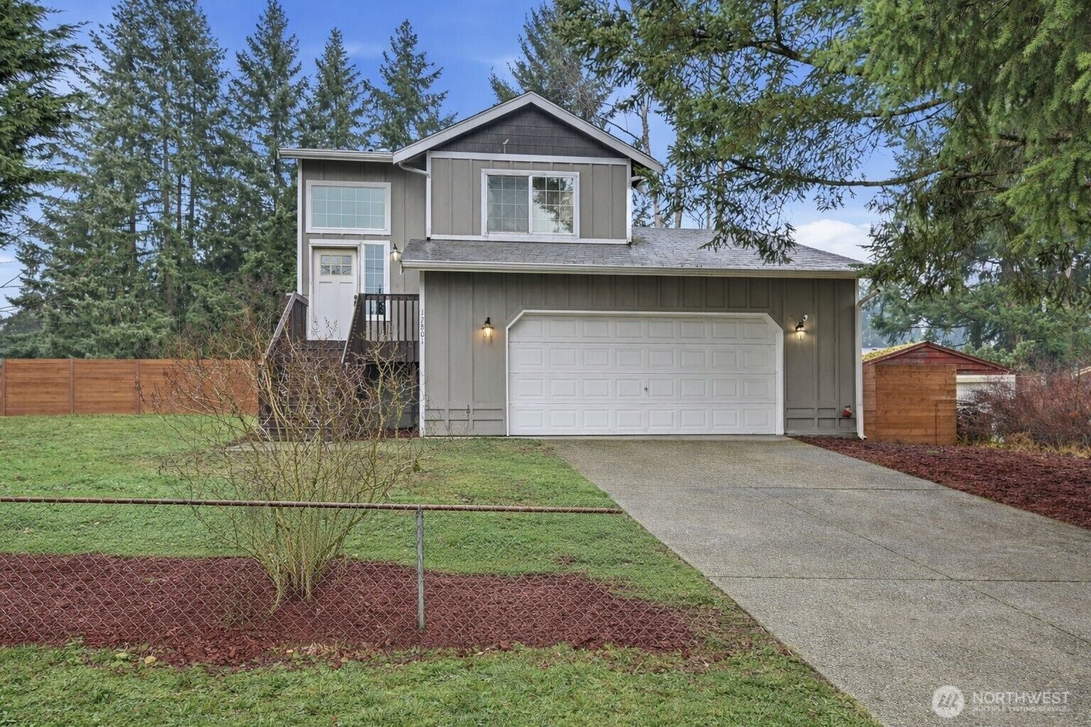 Property Photo:  12801  Ridge Circle E  WA 98391 