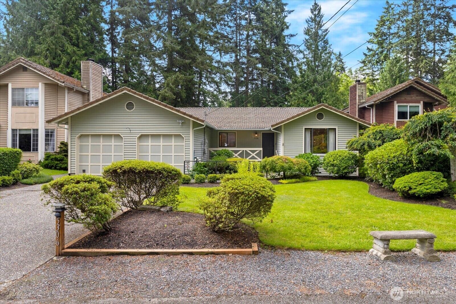 Property Photo: 5306 162nd Place SW WA 98026