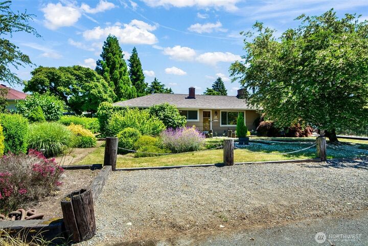 Property Photo:  20612  14th Avenue S  WA 98198 