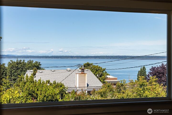 Property Photo: 930 16th Street WA 98225