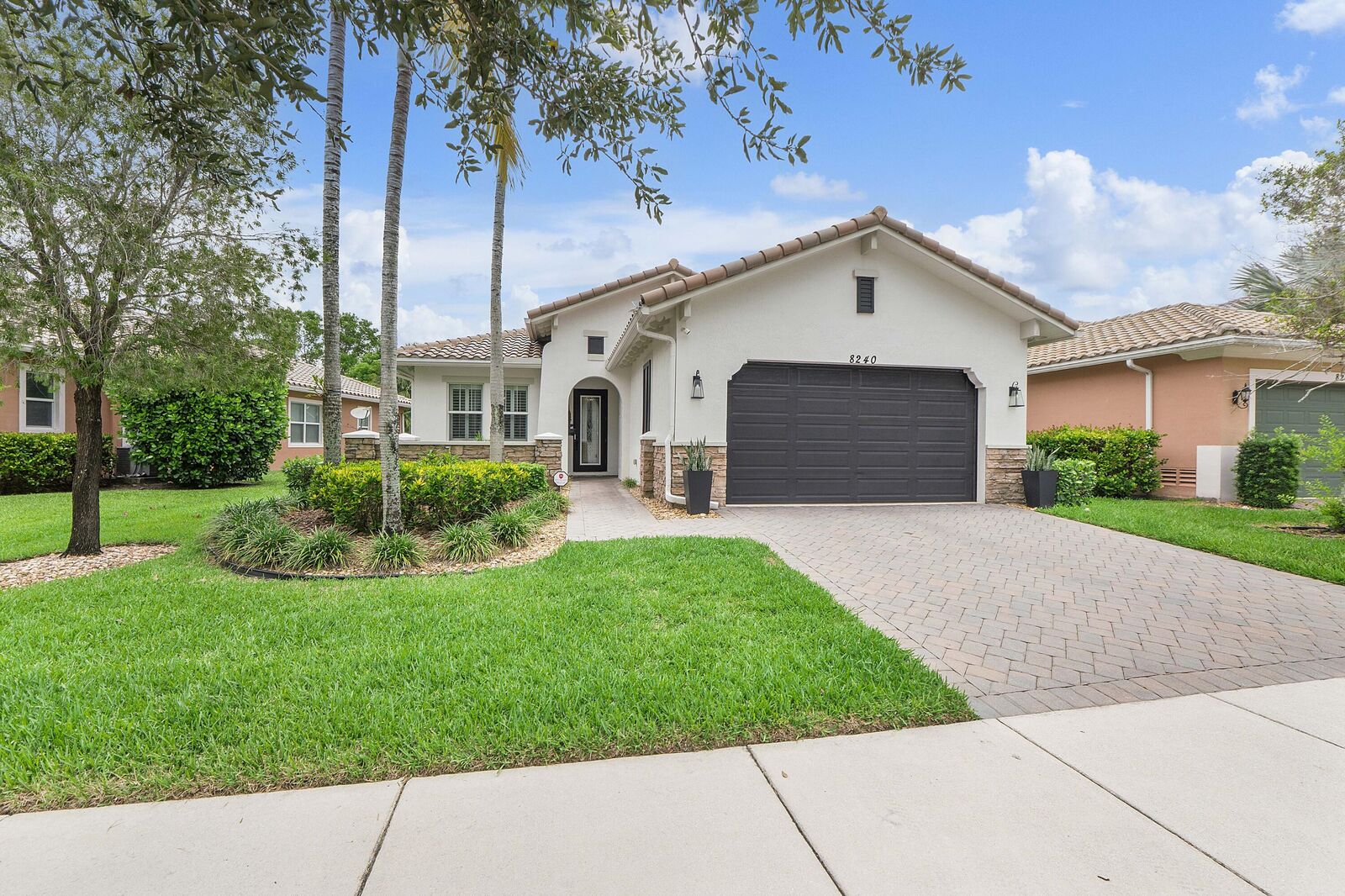 Property Photo:  8240 NW 120th Way  FL 33076 
