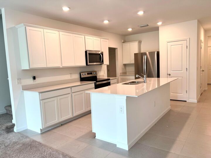Property Photo:  6391 Waterstone Place  FL 34240 