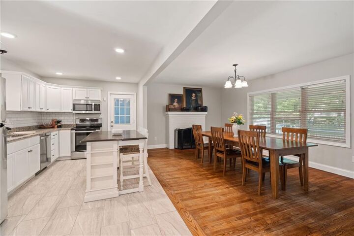 Property Photo:  380 Woodward Avenue  MA 02771 