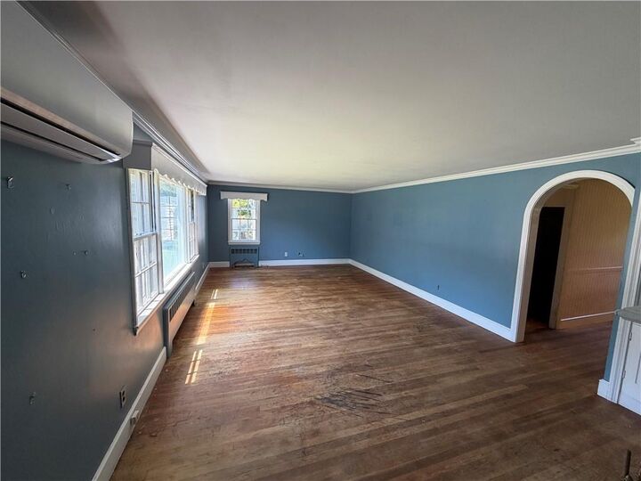 Property Photo:  11 Terrace Drive  RI 02809 