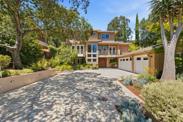 Property Photo: 927 Wilmington Way CA 94062